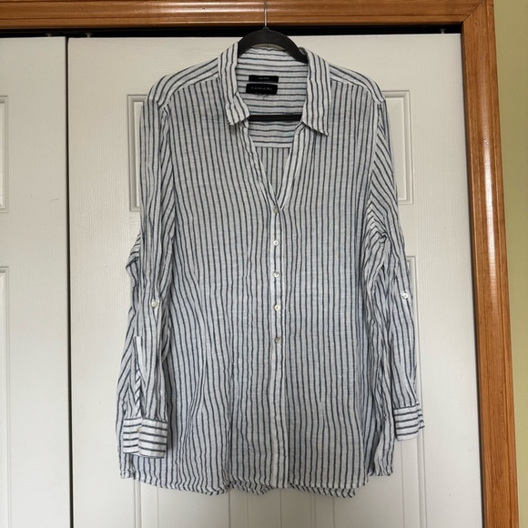 Tahari Tops - Tahari 100% Linen Striped V Neck Button-Up Tunic Top
